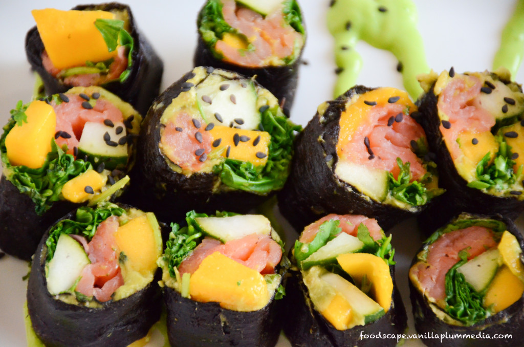 Smoked Salmon Sushi Roll with Avocado - Tastes amazing, rice free, easy to make and good for you!