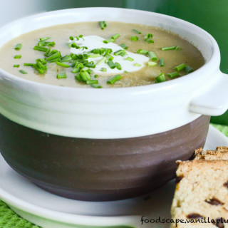 simple potato leek soup #vegan