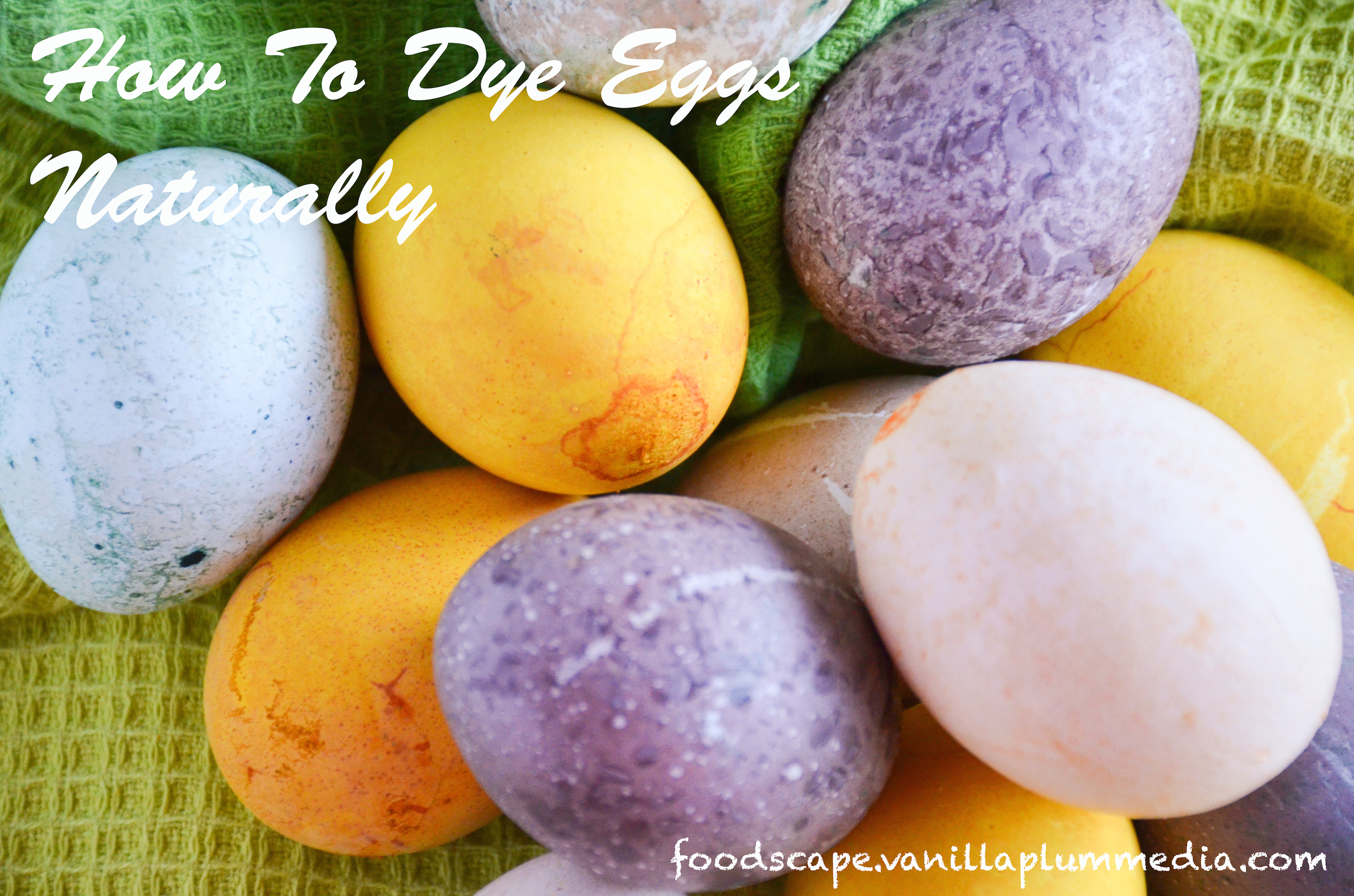 How to dye eggs naturally with herbs and foods 