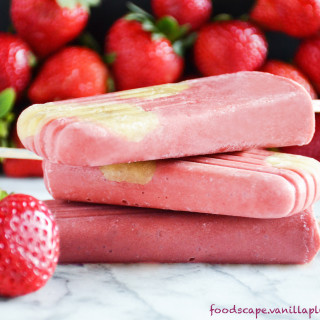 Skin Saving Strawberry Fruit Popsicles